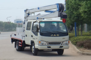 江淮双排型高空作业车