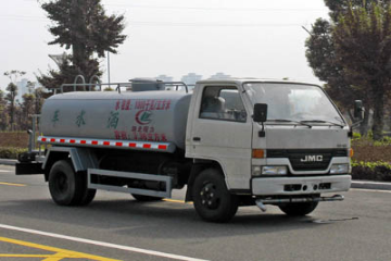 江铃型洒水车